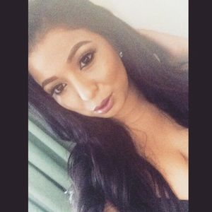 Meet your Posher, Beth